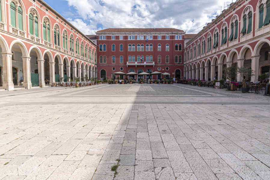 Croacia - Split 66 - plaza de la República